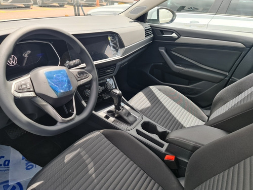 Imagen 9 de 15 de Volkswagen Jetta Comfort At 1.4 Turbo