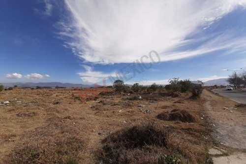 Venta De Terreno Siete Mil Metros Cuadrados Con Uso De Suelo Mixto Ideal Para Desarrolladores E I...