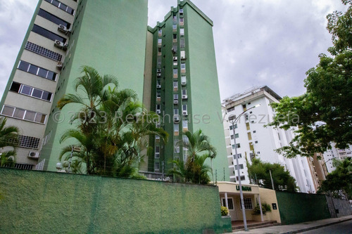 Apartamento Uriman Remodelado En Venta En Santa Paula La Trinidad Sector F Caracas 