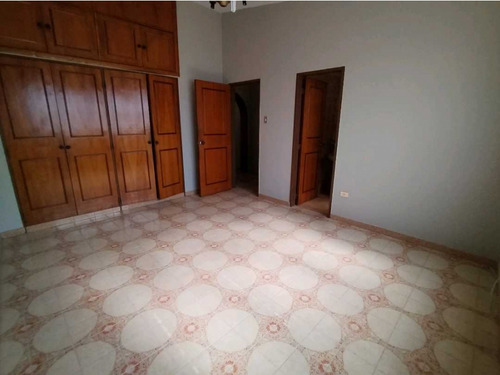 Casa En Venta, Valencia, Urb Trigaleña Em-8370321