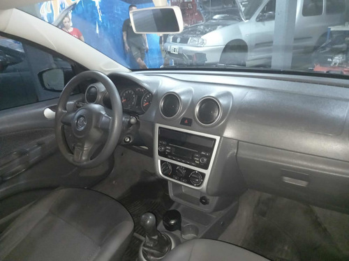 Volkswagen Gol Trend 1.6 Trendline 101cv 2015