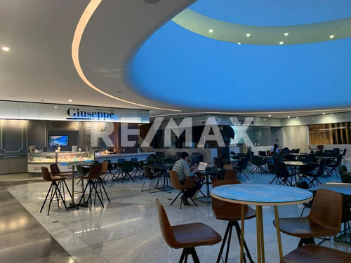 Consultorio - Comercial En Renta