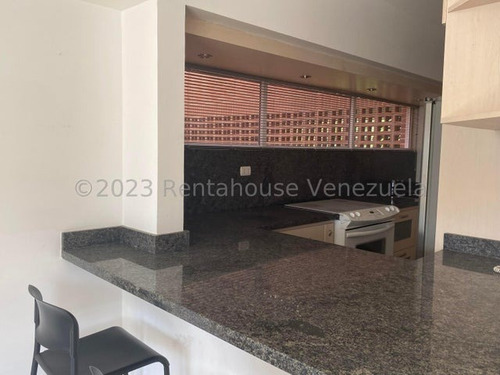 Imagen 12 de 26 de Hermoso Apartamento Con Bella Vista En El Solar Del Hatillo. #23-18908