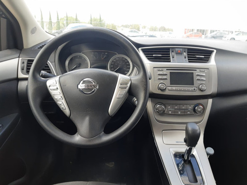 Imagen 9 de 11 de Nissan Sentra 2015 1.8 Advance At