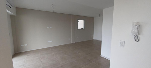 Imagen 4 de 9 de Oportunidad - Monoambiente 41mts2 Divisible Con Cochera