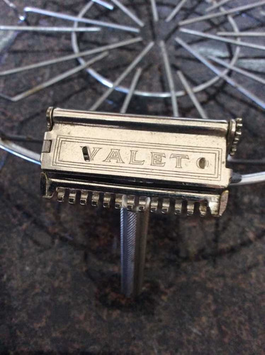Barbeador / Aparelho De Barbear Marca Valet - Perfeito