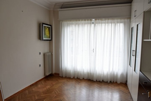 Imagen 10 de 16 de Venta De Apartamento 4 Dormitorios Y Garaje Pocitos