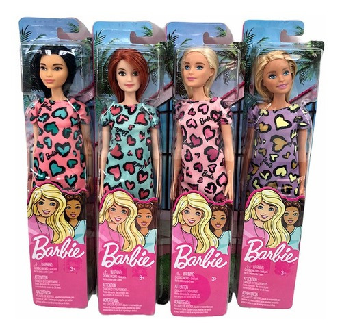 Boneca Barbie Fashion Com Vestido De Coração Mattel