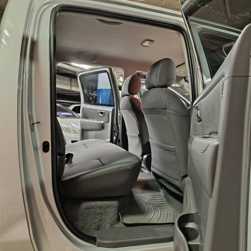 Imagen 2 de 14 de Toyota Hilux 2018