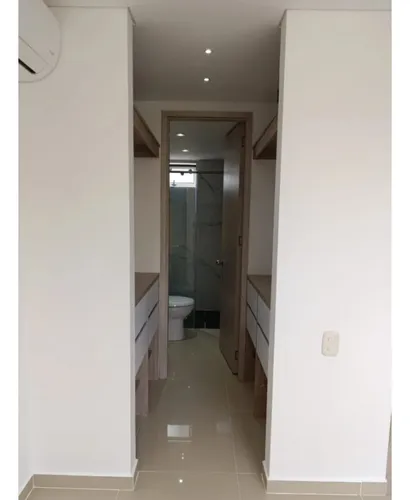 Venta Apartamento 60mts2, En Las Guabinas, Yumbo, 13514-1