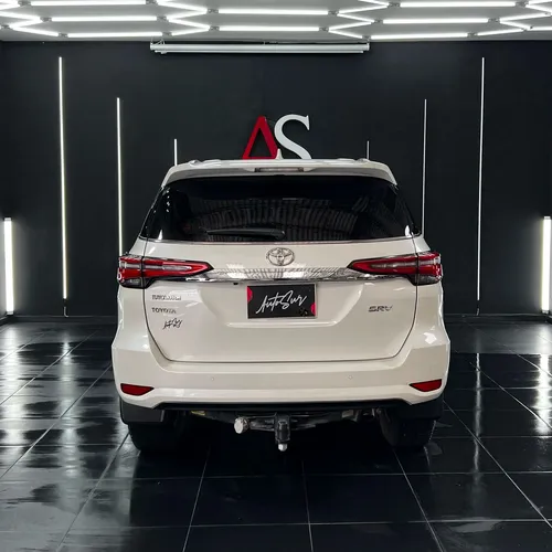 Toyota Fortuner 2.8 SRV