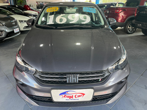 Fiat Cronos 1.0 Drive Flex 4p