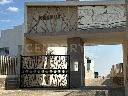 Venta De Terreno Residencial La Vid Zona Periferico, Cuautlancingo Puebla