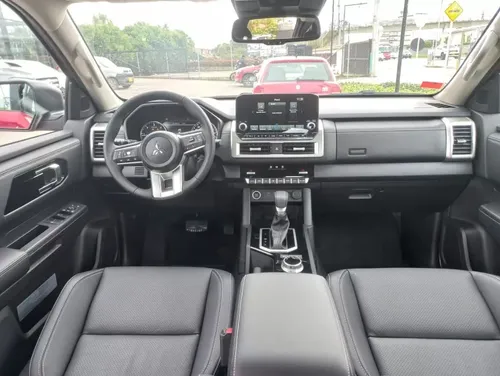 Mitsubishi L200 2.4 Gls 4x4 At