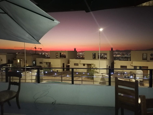 Arriendo Casa Mediterránea Exclusivo Condominio Alto Macul