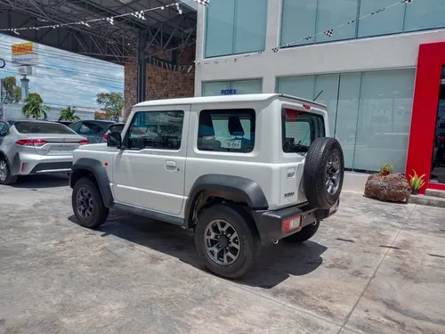 Suzuki Jimny 1.5 Glx At