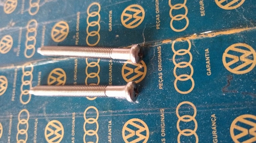 Par Parafusos Original Aro Farol Fusca 74 A 86 Itamar 94 96