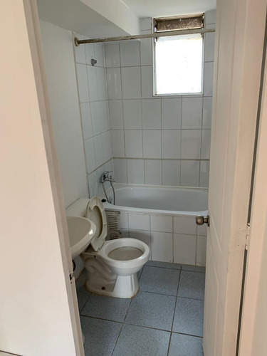 Arriendo Dpto 3d+2b+est En Santiago