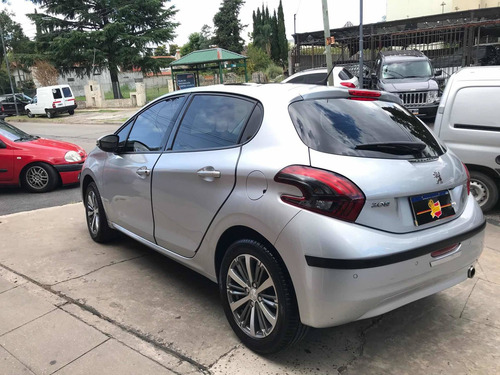 Peugeot 208 1.6 Feline Tiptronic 2019