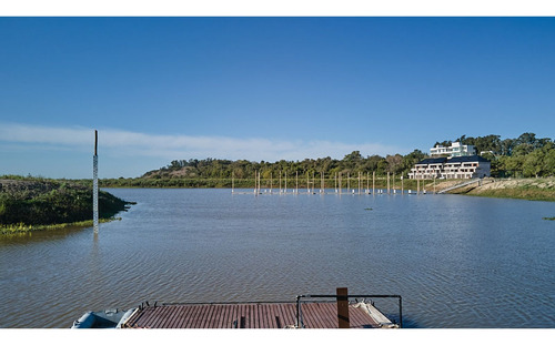Lote Sobre El Rio