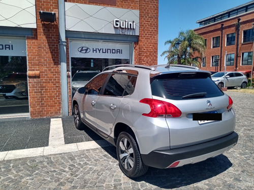 Peugeot 2008 Feline At, Gris P, 2018, 12000kms