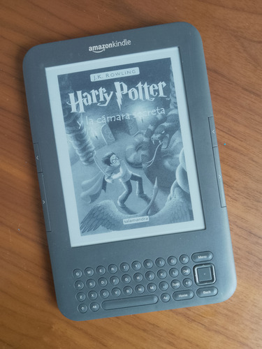 Amazon Kindle 3500 Libros Gris Oscuro (Usado)