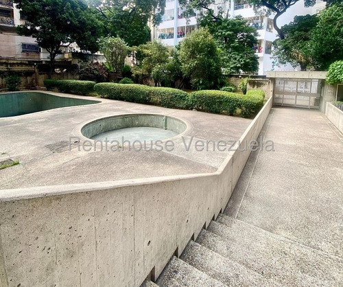 Se Ofrece En Venta Hermoso Y Amplio Apartamento Remodelado Ubicado En El Paraiso