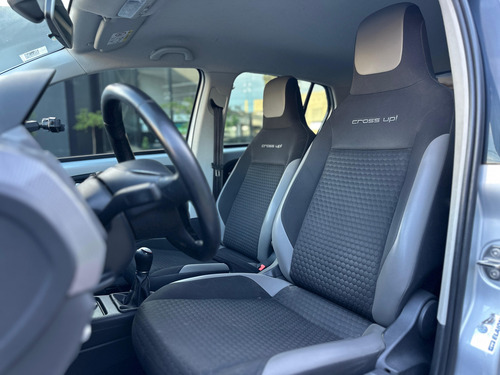 Volkswagen Up! 1.0 Cross Up!