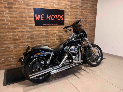 Harley Davidson Dyna Super Glide Custom 2011