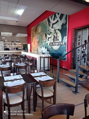 Imagen 7 de 14 de Restaurante En Pleno Funcionamiento, Venta Por Viaje!!! Histórico En San Rafael!!