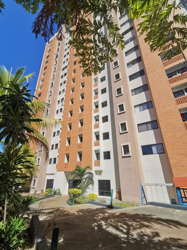 Se Alquila Hermoso Apartamento En Los Mangos  Res. Lomas 