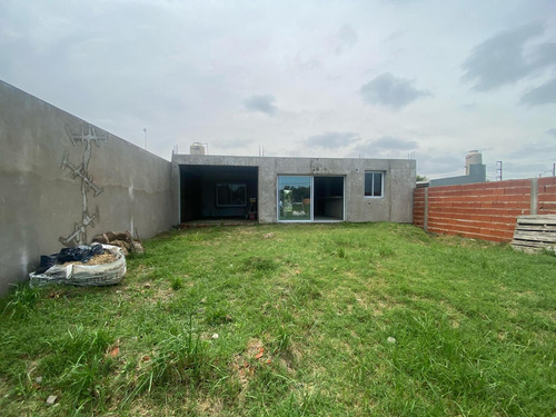 Casa En Venta Barrio Cerrado Campos De Romero