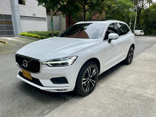 Volvo XC60 2.0 T5 Awd Momentum