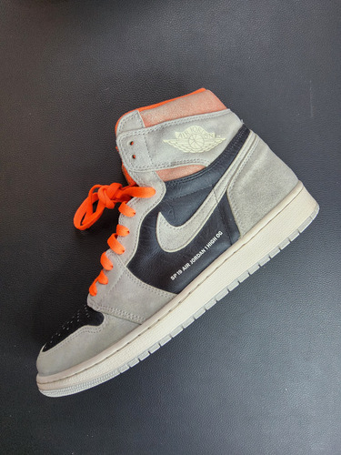 Tenis Nike Air Jordan 1 Hi Og Neutral Grey Hyper Crimson (Usado)
