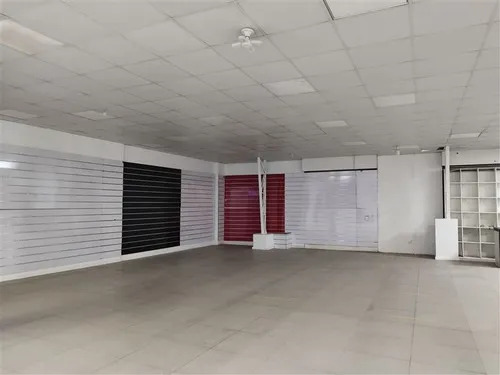 Local Comercial Arriendo 330 Mts2 Pasos Mall Independencia