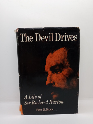 El Diablo Maneja - Vida De Sir Richard Burton - En Inglés 