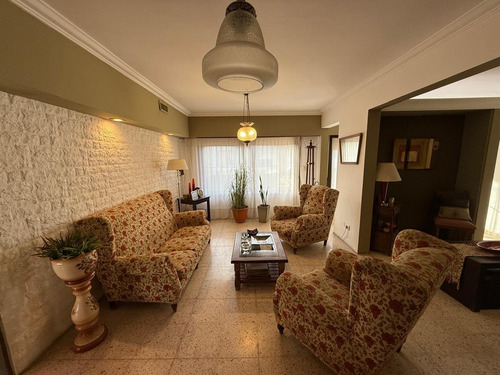 Vende Casa De 2 Habitaciones En Córdoba Al 700