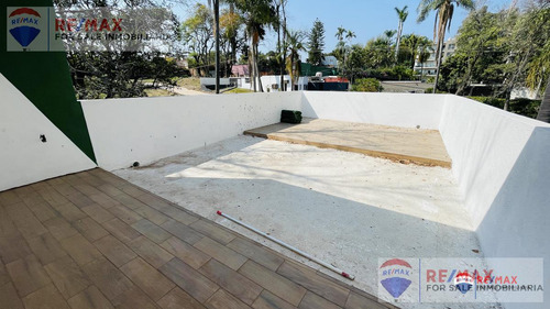 Pre-venta De Casa En Cuernavaca, Col. Acapatzingo, Cuernavacaclave 4205