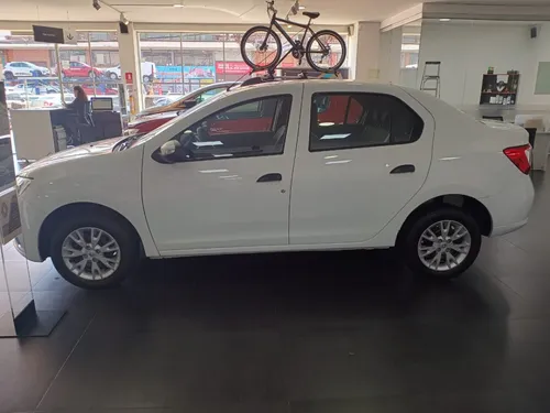 Renault Logan LIFE