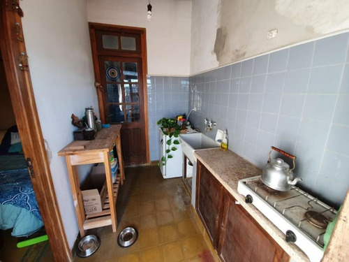 Casa Colonial En Esquina, En Excelente Estado Y Ubicación Inmejorable