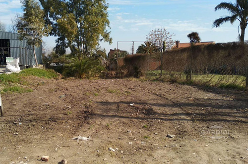 Venta De Terreno. Muy Buena Ubicacion!!! Colonia Del Sacramento. Colonia.