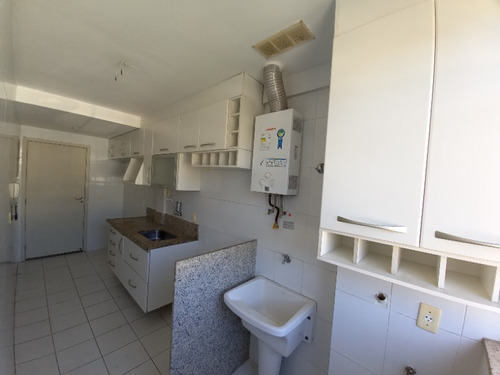 Imagem 12 de 20 de Vende Cobertura Duplex De 3 Quartos Sendo 1 Suíte, Terraço Com Churrasqueira Coberta Na Rua Florianópolis, Praça Seca. - Co00052 - 70276701