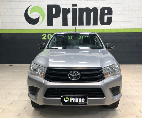 Toyota Hilux 2.8 Std 4x4 Cd 16v