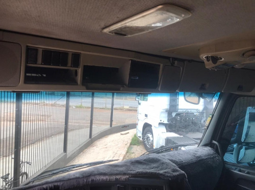 Imagem 11 de 15 de Volvo Fh 440 - 6x2 - 2011 -teto Baixo/ishift/ Ar Condiciona
