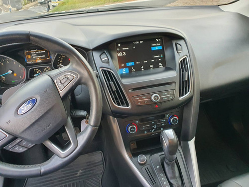 Imagem 9 de 9 de Ford Focus 2.0 Se Plus 16v Flex 4p Powershift 2017