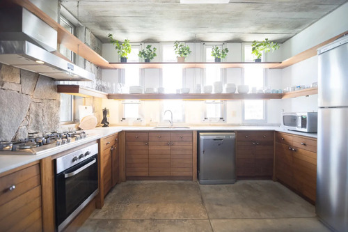 Casa En Venta, De 6 Dormitorios, En Santa Monica, Sobre El Mar