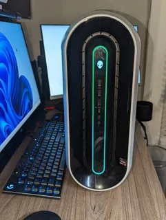 Alienware Aurora R11 Gaming Desktop 10th Gen Intel Core I7