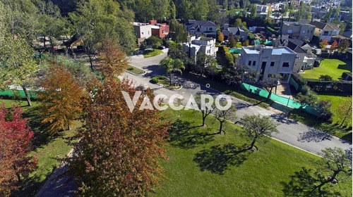 Venta Casa Barrio Privado Haras Maria Elena Moreno