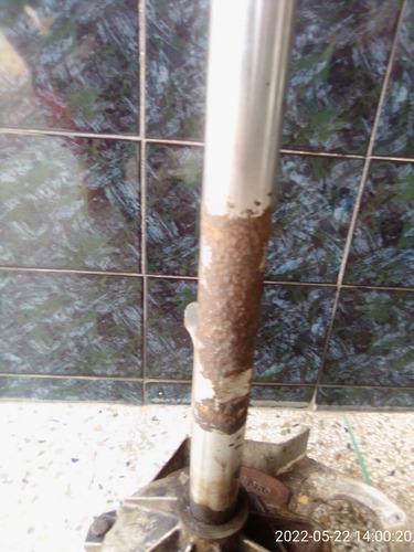 Imagen 3 de 6 de Transmisión Con Su Base De Lavadora Morocha Frigidaire