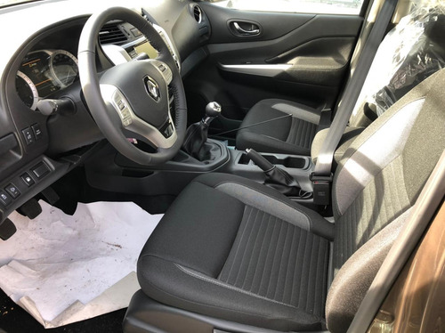 Imagen 10 de 14 de Renault Alaskan 2.3 Bit 16v Intens Mt 4x2